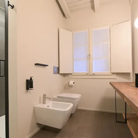 Bredina Проживание в семье Брешия